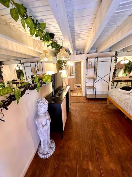 Jungle Avec Jaccuzi Appartamento